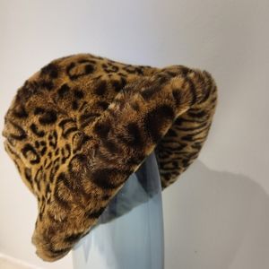 EUC Faux Leopard Bucket Hat one size